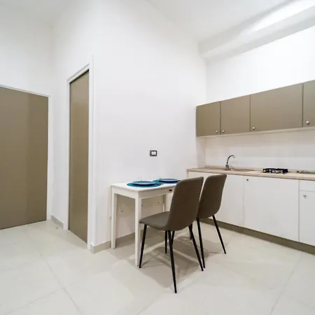 Casa Romeo ゲストハウス 3*